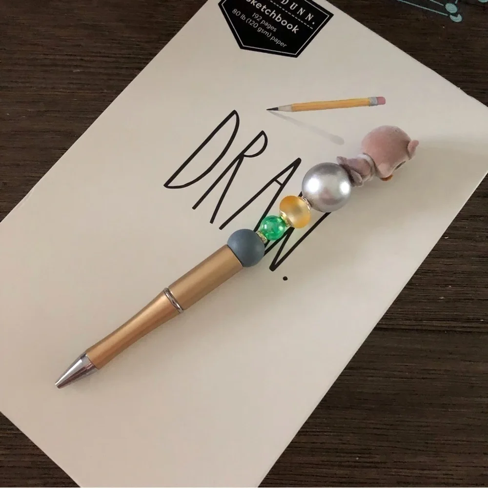 Disney Doorables: Bambi: Friend Owl handmade beaded pen
